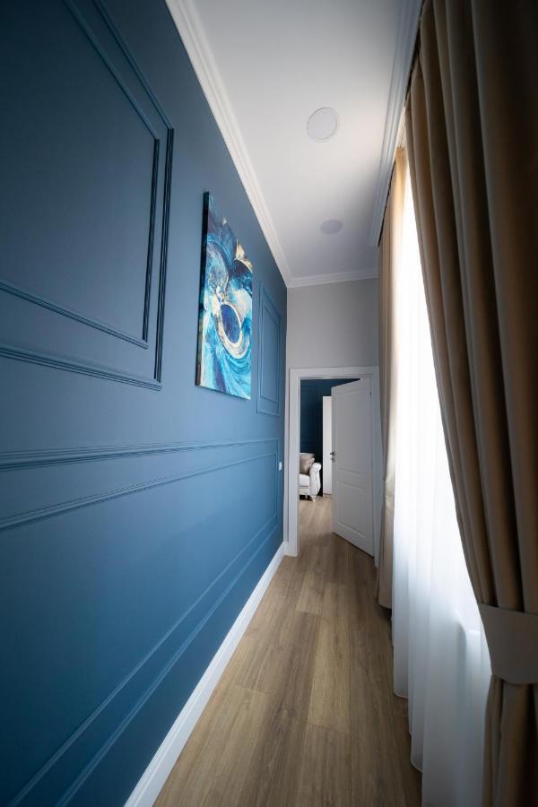 Bluesky Ultra-Central Premium Apartment Oradea Eksteriør billede
